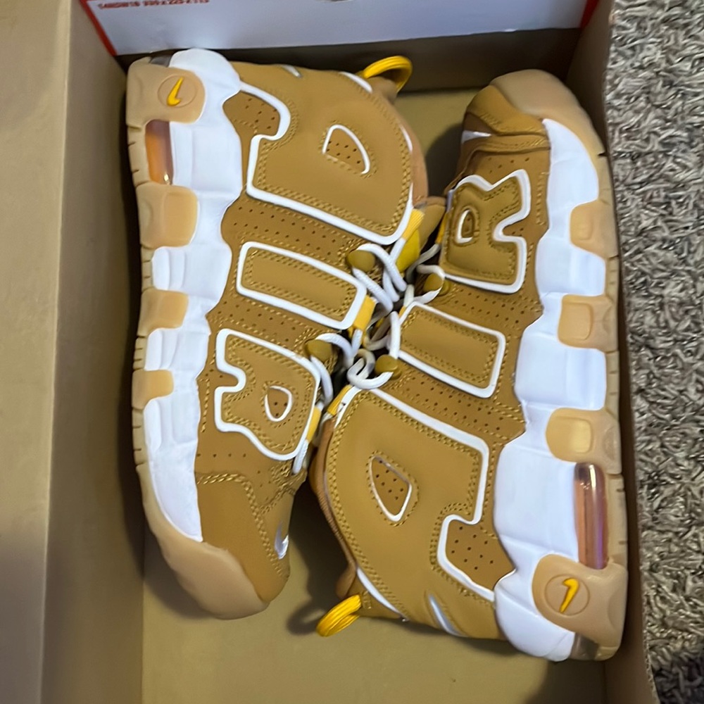 AIR